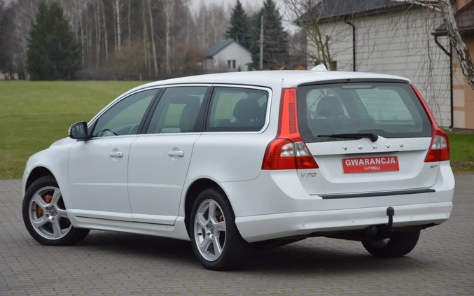 Volvo V70 cena 29500 przebieg: 350000, rok produkcji 2010 z Małogoszcz małe 704